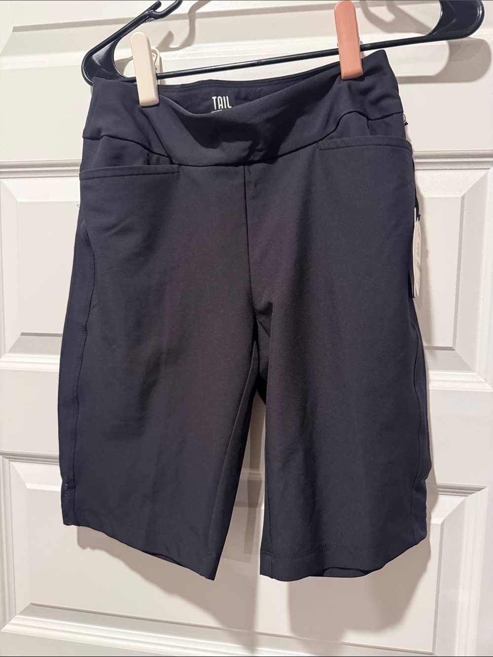TAIL Black Women's Golf/Bike Shorts with High Waist
